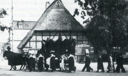 beerdigung mit totenwagen